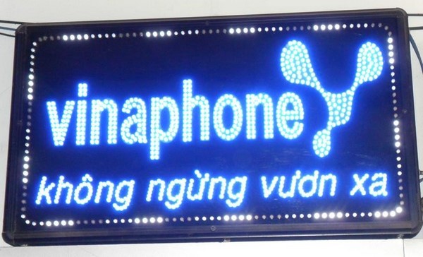 biển hiệu cửa hàng điện thoại 4