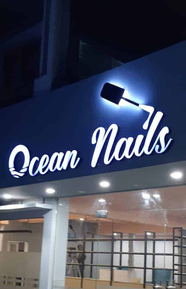lam-bang-hieu-nail-goi-di-my
