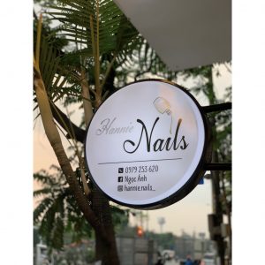 lam-bang-hieu-nail-goi-di-my