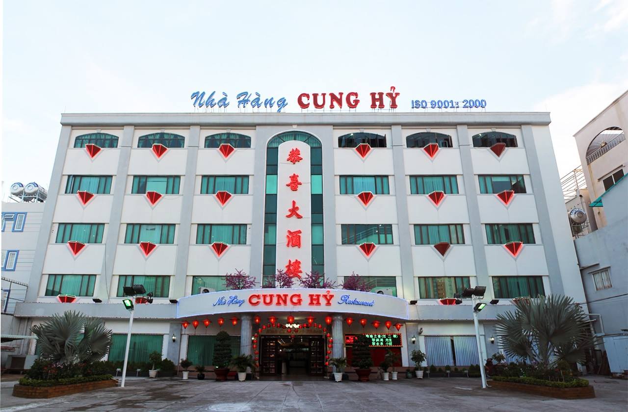 lam-bang-hieu-khach-san-quan-6